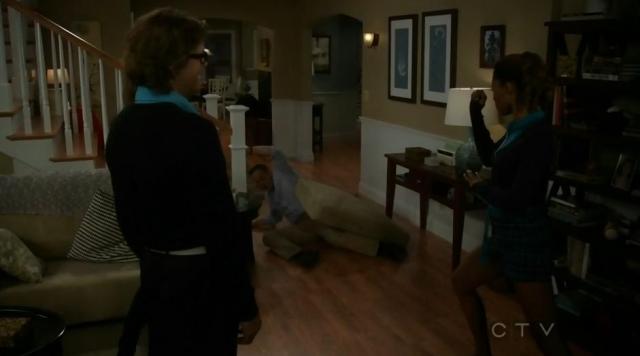 The Neighbors S02x12 Jackie knocks Marty across the room