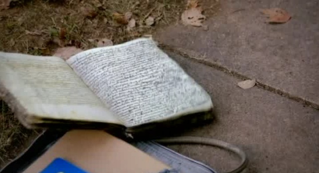 The Vampire Diaries 3x07 Bonnie's Spell Book