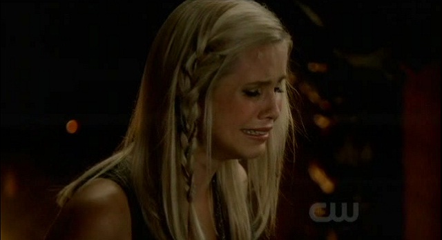 The Vampire Diaries S3x08 - Rebekah is heartbroken