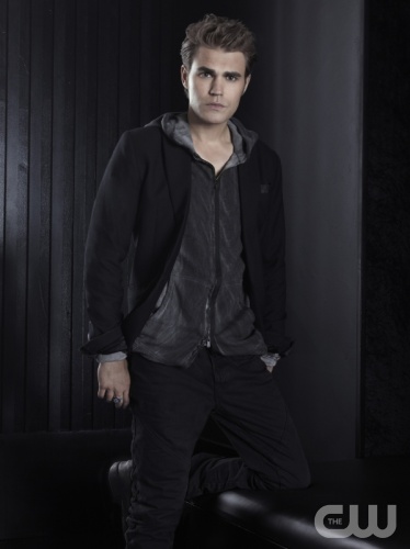 The-Vampire-Diaries-Paul-Wesley