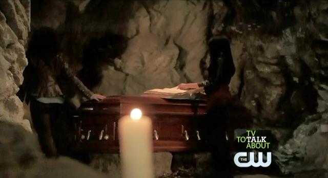 The Vampire Diaries S3x13 Bonnie and Abby