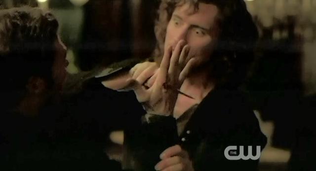 The Vampire Diaries S3x13 Finn stabs Klaus in hand