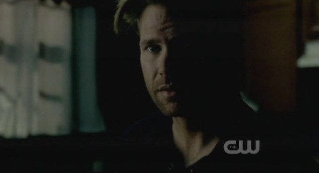 The Vampire Diaries S3x15 - Alaricis held at gun point then BANG