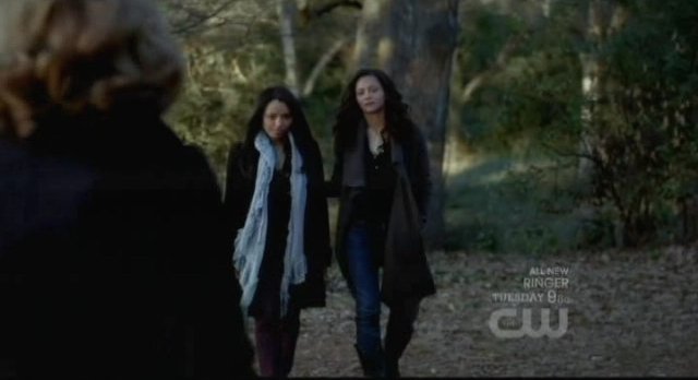 The Vampire Diaries S3x15 - Bonnie and her mother go to meet Esther