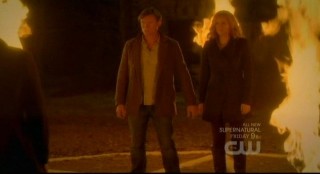 The Vampire Diaries S3x15 - Flames shoot up at teh pentagram