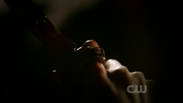 The Vampire Diaries 3x16 - Samantha's ring
