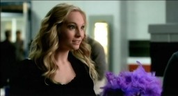 The Vampire Diaries S3x19 Caroline talking to Matt