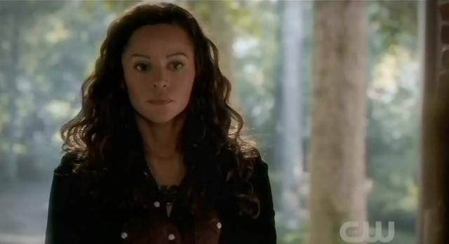 The Vampire Diaries S3x21 Abby helping Bonnie