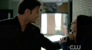 The Vampire Diaries S3x21 Alaric hurting Elena