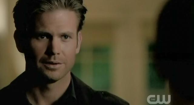 The Vampire Diaries S3x22 Alaric's ghost