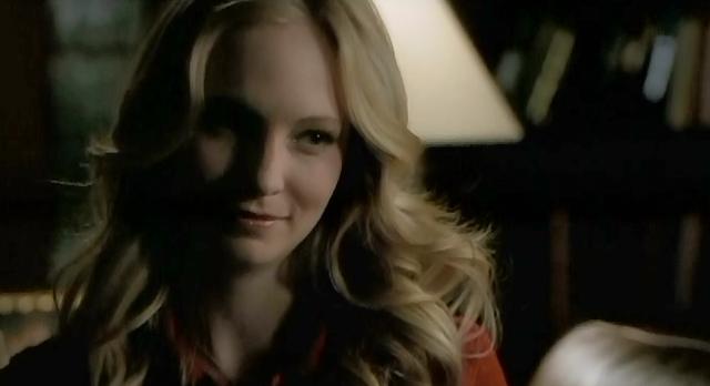The Vampire Diaries S3x22 Caroline talking to elena