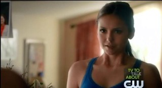 The Vampire Diaries S3x22 Elena waking up