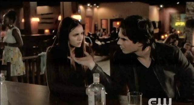 The Vampire Diaries S4 x 2 Elena and Damon at Grill