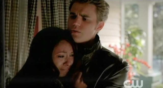 The Vampire Diaries S4 x 2 Stefan comforting Bonnie