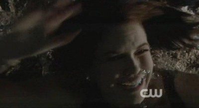 The Vampire Diaries S4x09 - Klaus decides to drown Tylers Mom