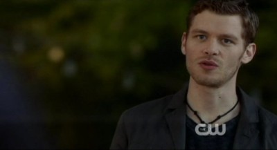 The Vampire Diaries S4x10 - Klaus shows up at the lake house