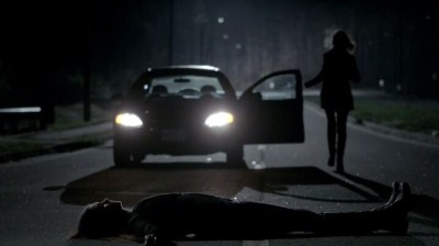 The Vampire Diaries S4x16 - Elena ihunting the most classic way