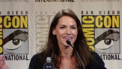 SDCC 2016 Vanessa Helsing portrayed by Kelly Overton!