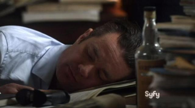 Warehouse 13 S4x11 Professor asleep