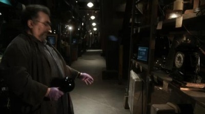 Warehouse13 S4X16 Artie gets beat up by ball