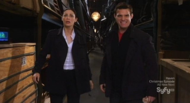 Warehouse 13 S3x13 - Trapped in the force field