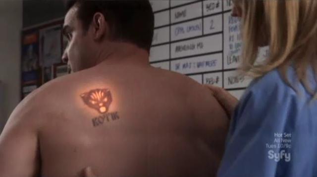 Warehouse 13 S4x09 Pete Tat on Back